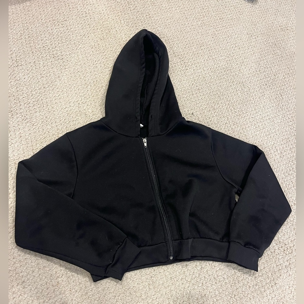 Shein Black Cropped Zip Up Jacket